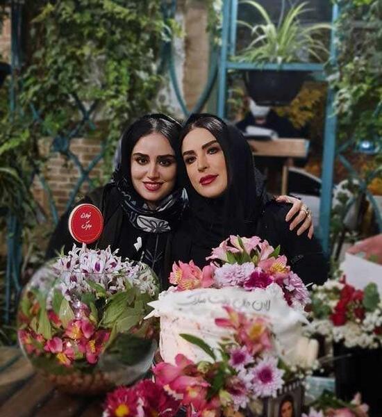 عکس هانیه مرادی در بزرگسالی