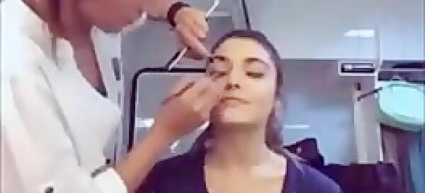 عکس هانده آرچل بدون آرایش