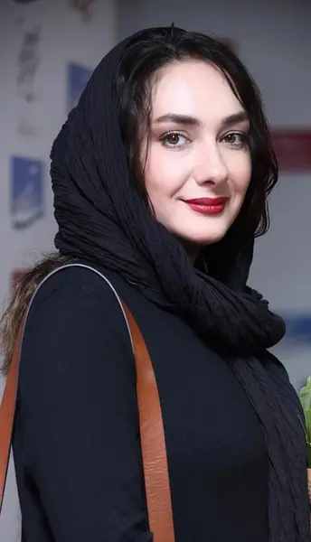 عکس های هانیه توسلی قبل از عمل بینی