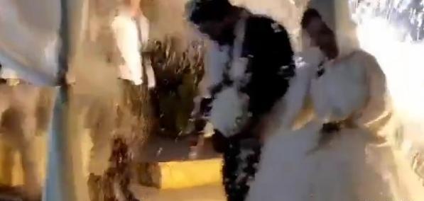 عکس تولد با برف شادی