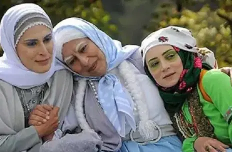 عکس بازیگران فیلم آب پریا