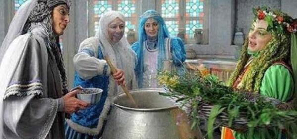 عکس واقعی اپوش در اب پریا