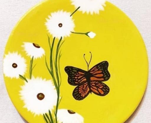 عکس مدل پروانه روی دیوار