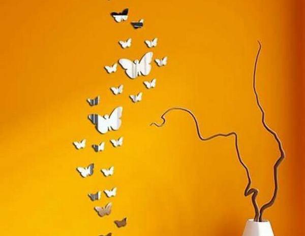 عکس مدل پروانه روی دیوار