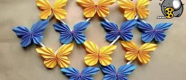 عکس پروانه کاغذی برای تزیین دیوار