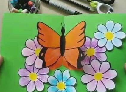 عکس کاردستی پروانه با فوم