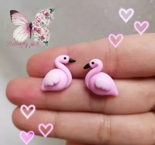عکس پروانه کیوت صورتی