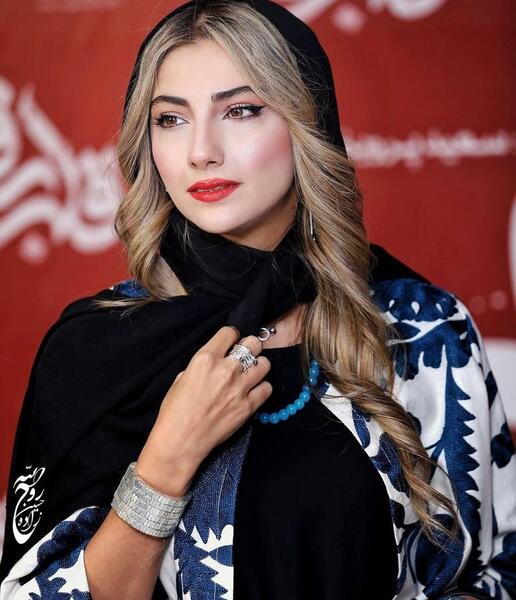 عکس پژمان بازغی در غریبه