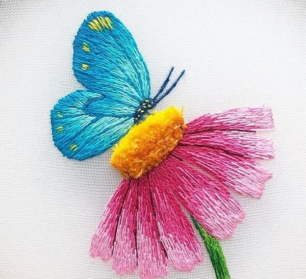 عکس پروانه برای گلدوزی
