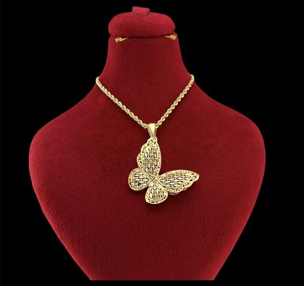 عکس گردنبند پروانه طلا