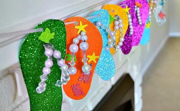 عکس پروانه با فوم اکلیلی