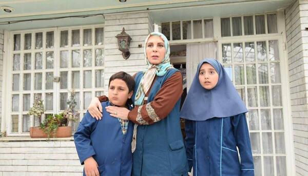 عکس پوریا در سریال دودکش