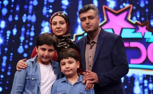 عکس پوریا مشتاق در دودکش
