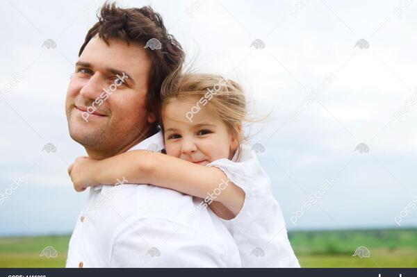 عکس پدر با دختر بچه