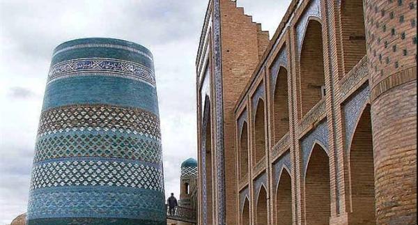 عکس قبر پهلوان پوریای ولی