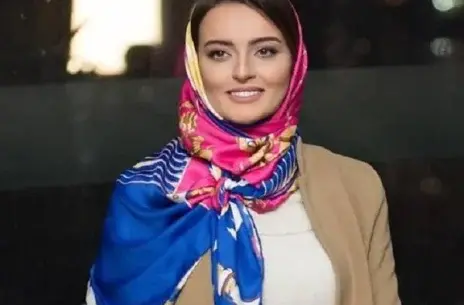 عکس نیلوفر پارسا و دوقلوهایش