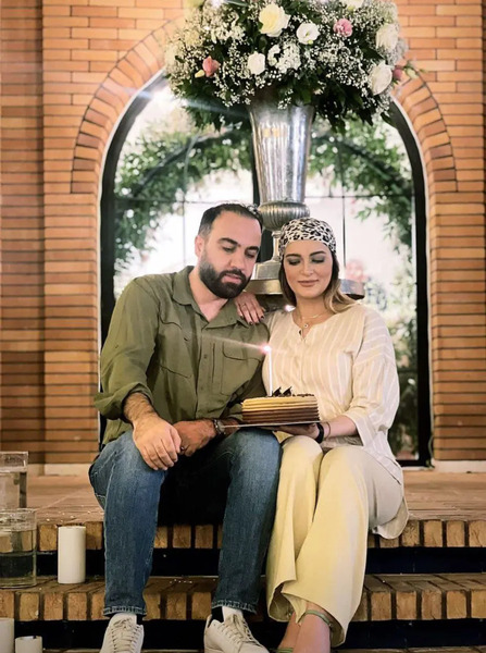 عکس نیلوفر پارسا با همسرش