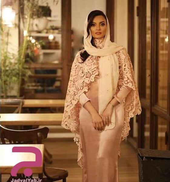 عکس نیلوفر پارسا در فیلم آوای باران