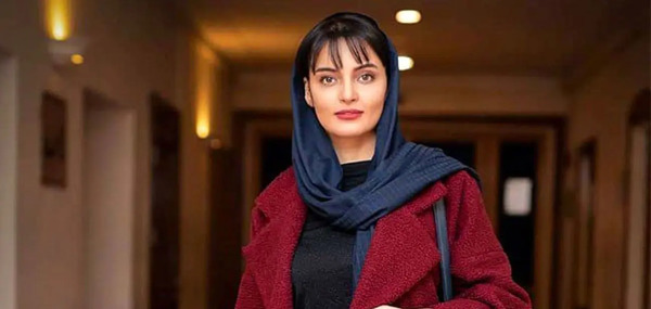عکس نیلوفر پارسا در فیلم آوای باران