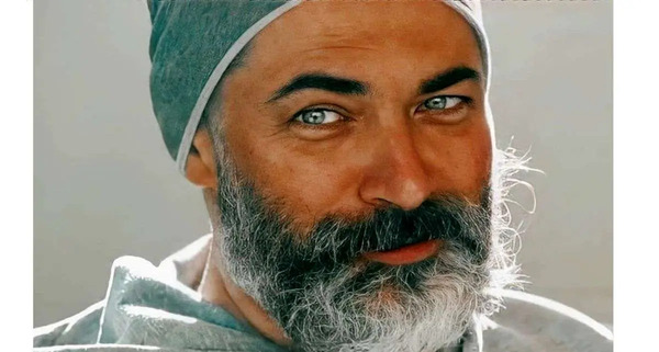 عکس بچگی های پارسا پیروزفر