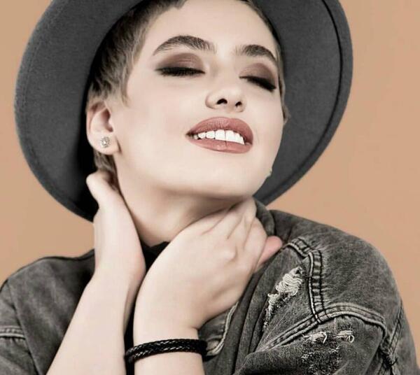 عکس لیلا پارسا در خارج