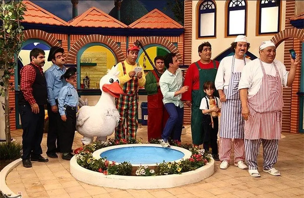 عکس پدر عمو پورنگ در محله گل و بلبل