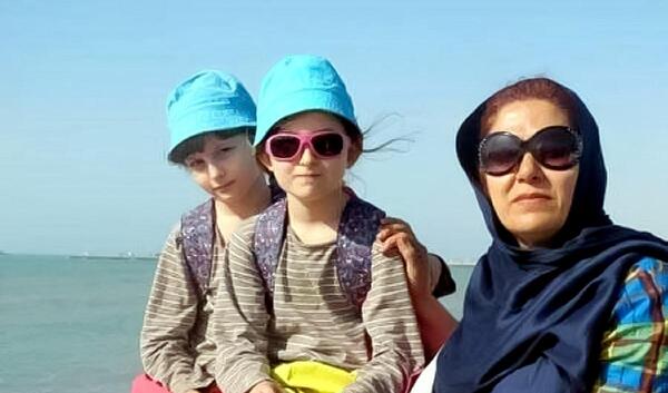عکس پدر مادر سارا نیکا واقعی