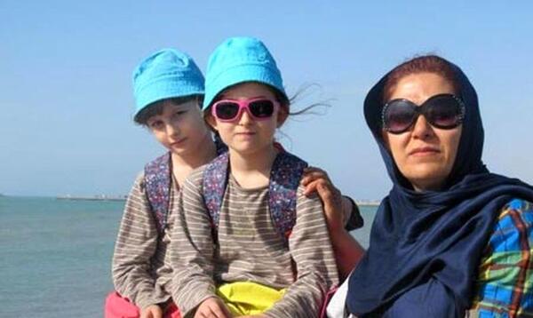 عکس پدر و مادر واقعی نیکا فلاحی