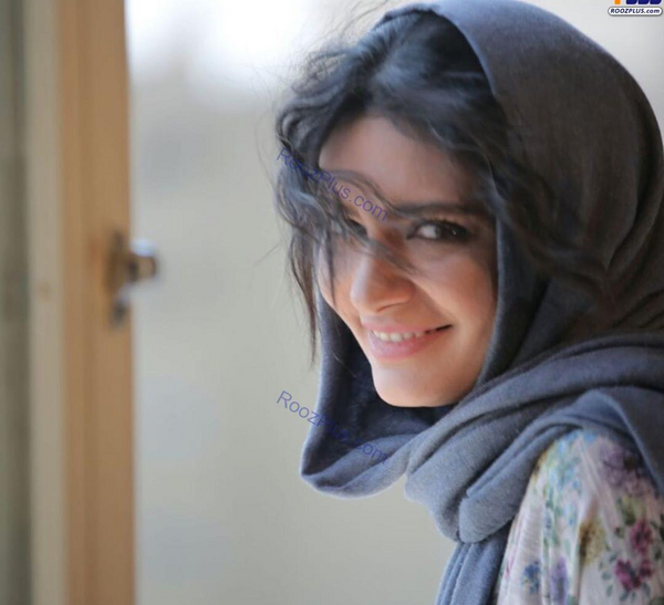 عکس پدر و مادر لیندا کیانی