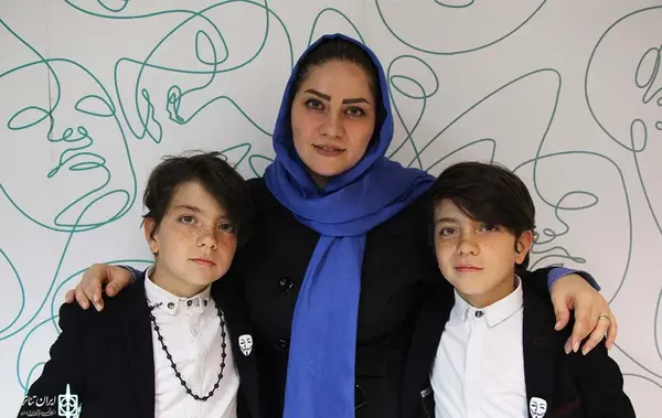 عکس پدر مادر طاها بهمنی