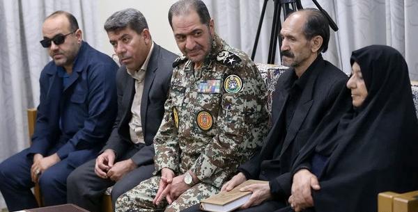 عکس پدر شهید سجاد منصوری