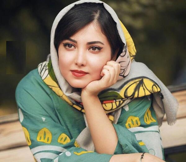 عکس پدر و مادر زیبا کرمعلی