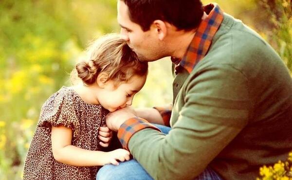 کارتونی عکس پدر دختری فانتزی