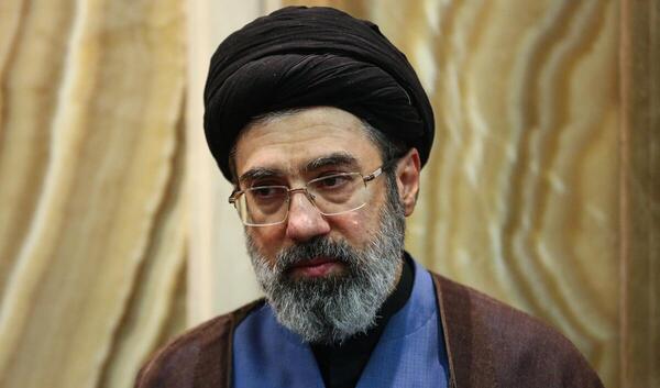 عکس قبر پدر خامنه ای