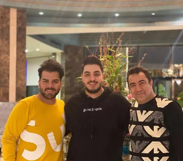 عکس پدر مادر آرون افشار