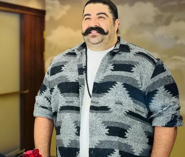 عکس خواننده بهنام