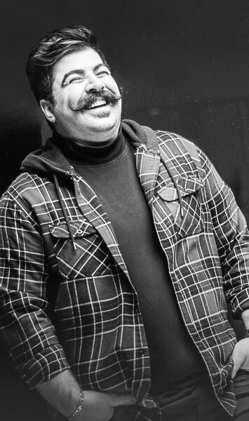 عکس خواننده بهنام