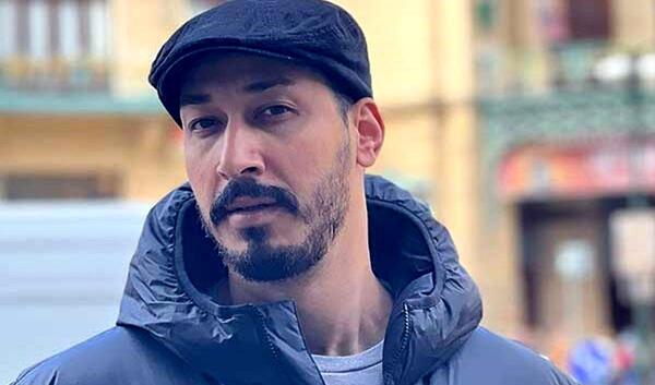 عکس بهرام افشاری در فسیل