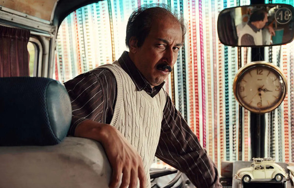 عکس بهرام افشاری در فیلم فسیل