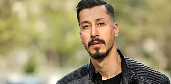 عکس بهرام افشاری در فیلم فسیل