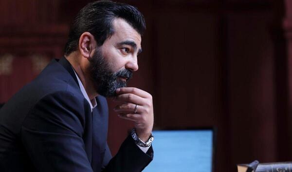 عکس بهزاد خلج در آقای قاضی