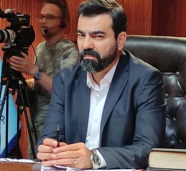 عکس بهزاد خلج و خواهرش