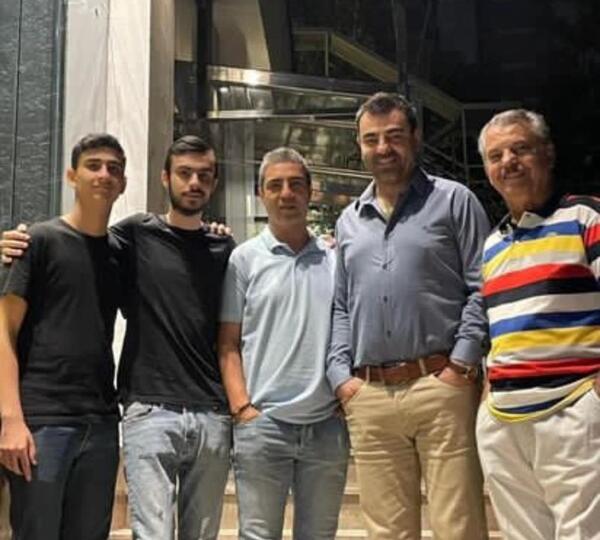 عکس خانوادگی بهزاد خلج