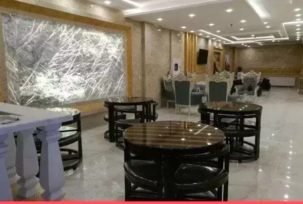 عکس هتل آپارتمان بهزاد مشهد