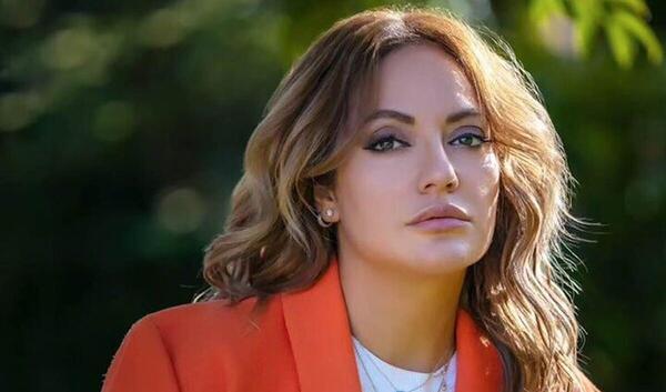 عکس های مهناز افشار در آلمان