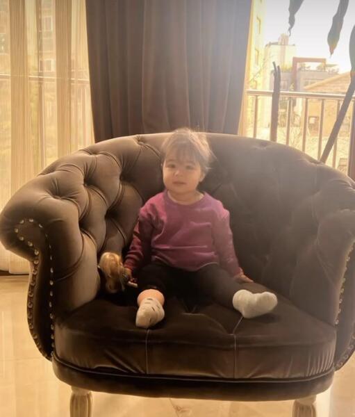 عکس خانواده ی بنیامین بهادری