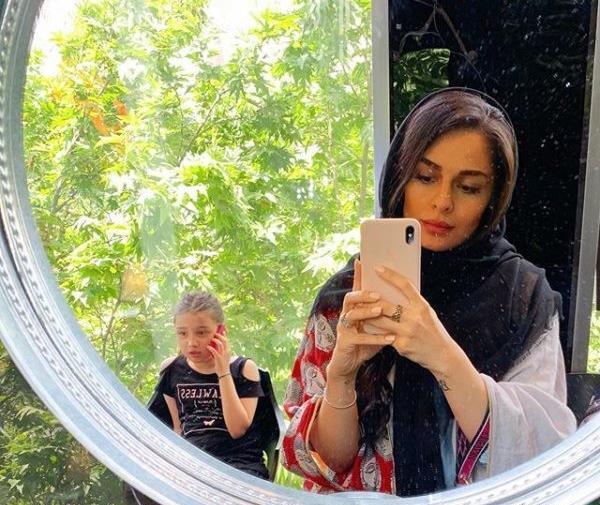 عکس جدید از خانواده بنیامین بهادری