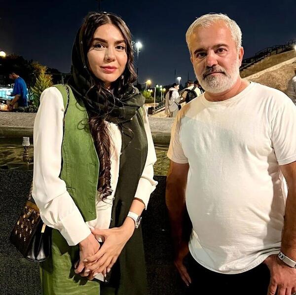 عکس باران در سریال آوای باران و همسرش