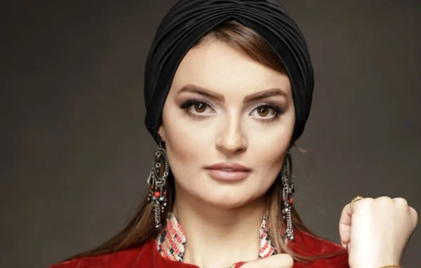 عکس های بیتا در فیلم آوای باران