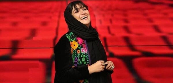 عکس بی حجاب باران کوثری در مراسم خاکسپاری